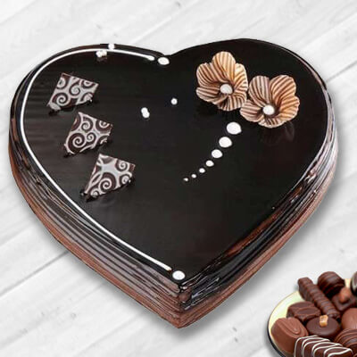 2 Kg Heartshape Chocolate Cake